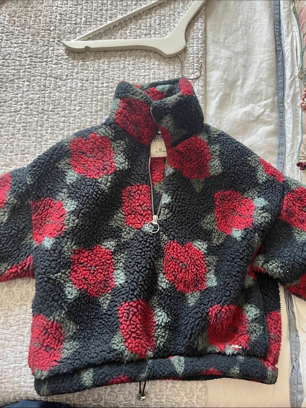 Women’s Sherpa Half-Zip - Red Floral